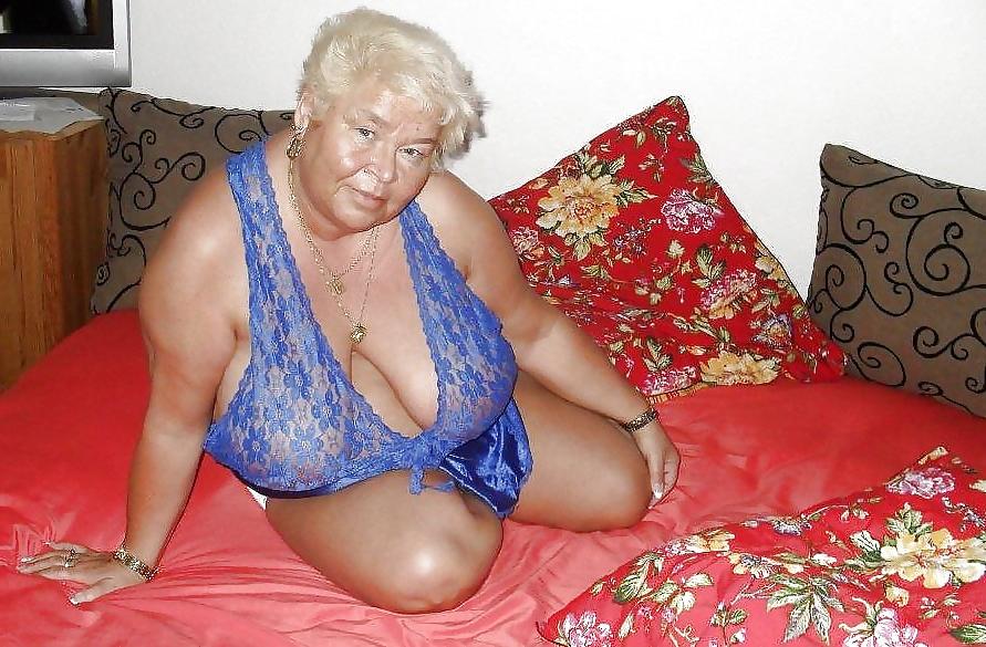 25P Next door neighbor...would ya?