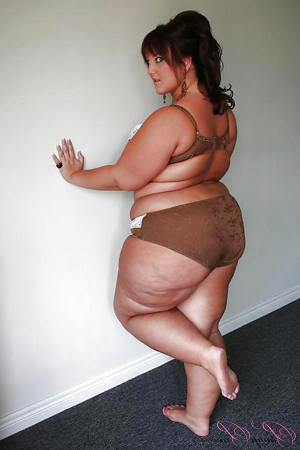 23P BBw Feet and Socks 2