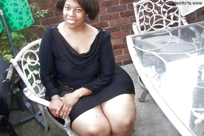 15P My best  Wide Hipped Ebony bbw