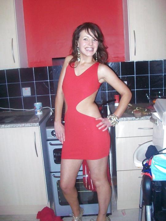 13P British Lady In Red From Leeds Do You No Her?