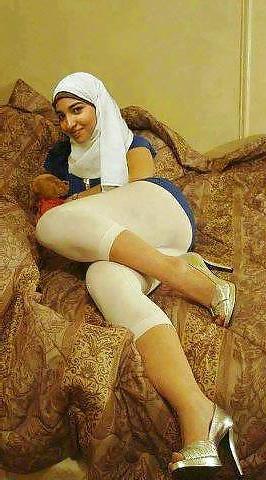 12P Turkish Girls