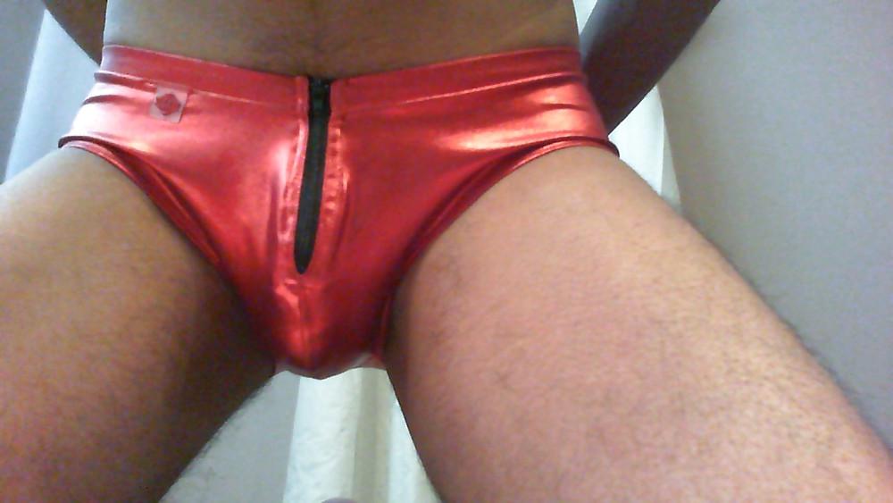 25P Nudes and Male Underwear