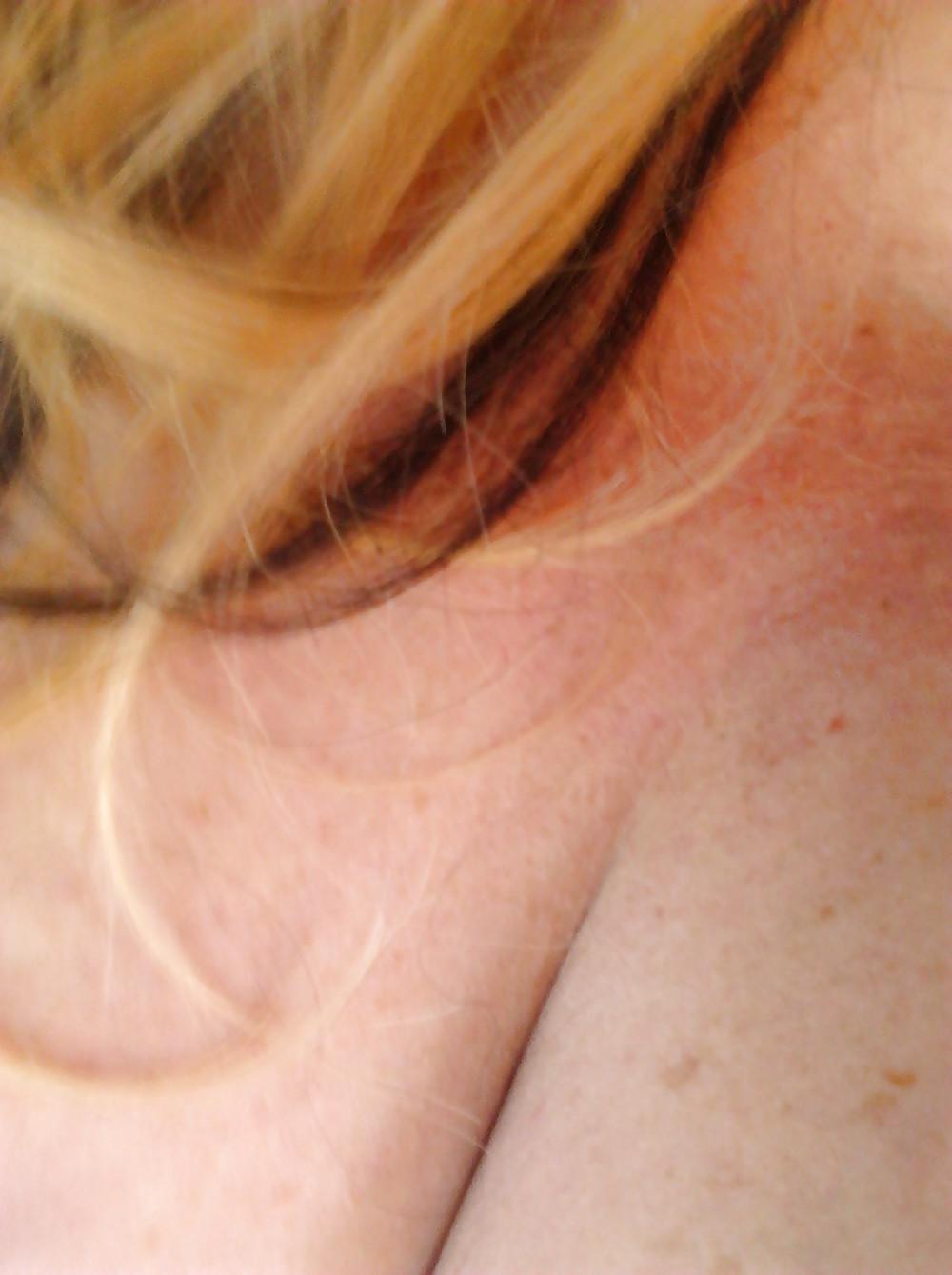 6P Random Nipple & Cleavage Shots