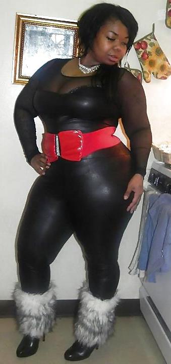 25P Very sexy black, ebony girls