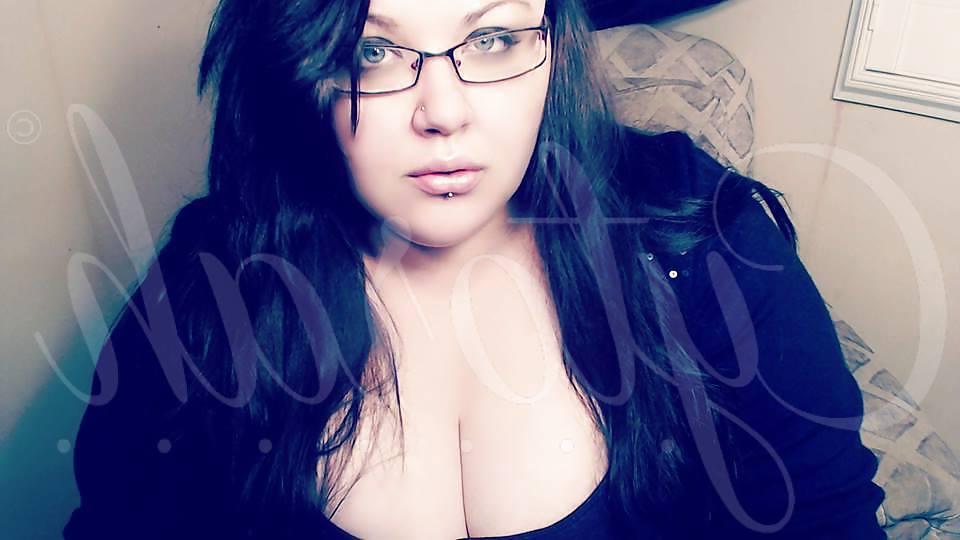 9P Cytorah Rose - the hottest canadian bbw
