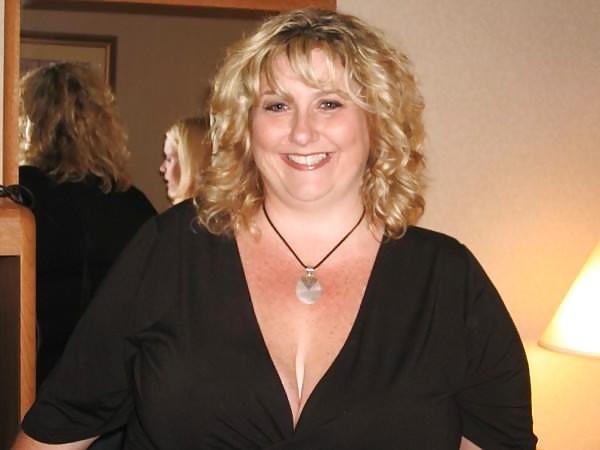 25P BBW Cleavage Collection #3