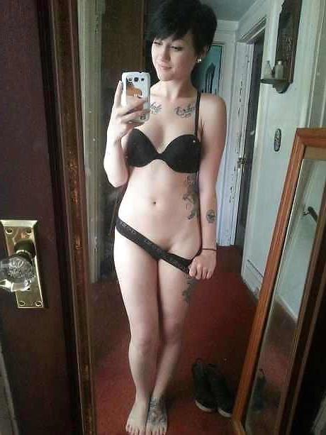 25P Nerdy&alt girls