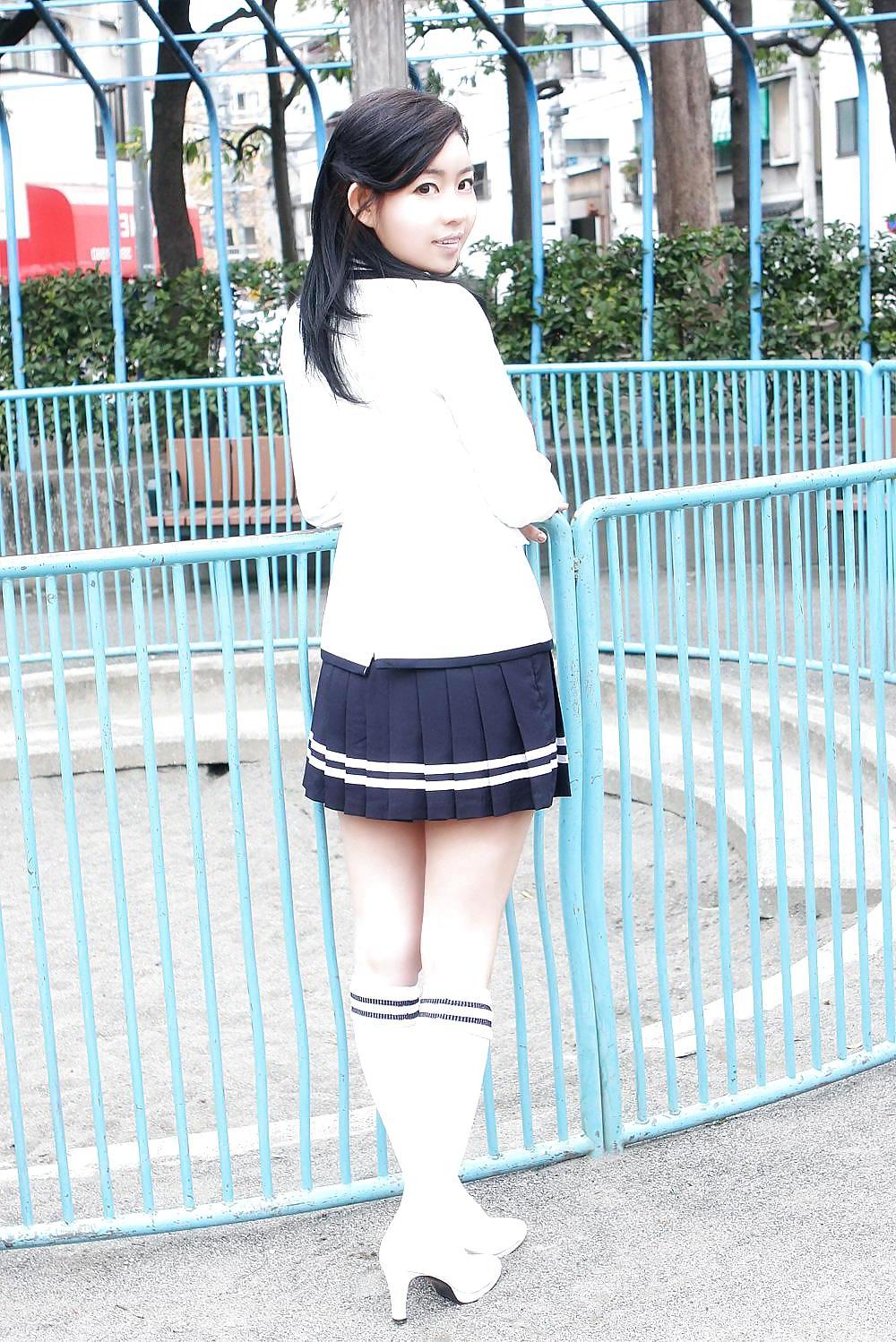 25P Korean Japanese girls 20