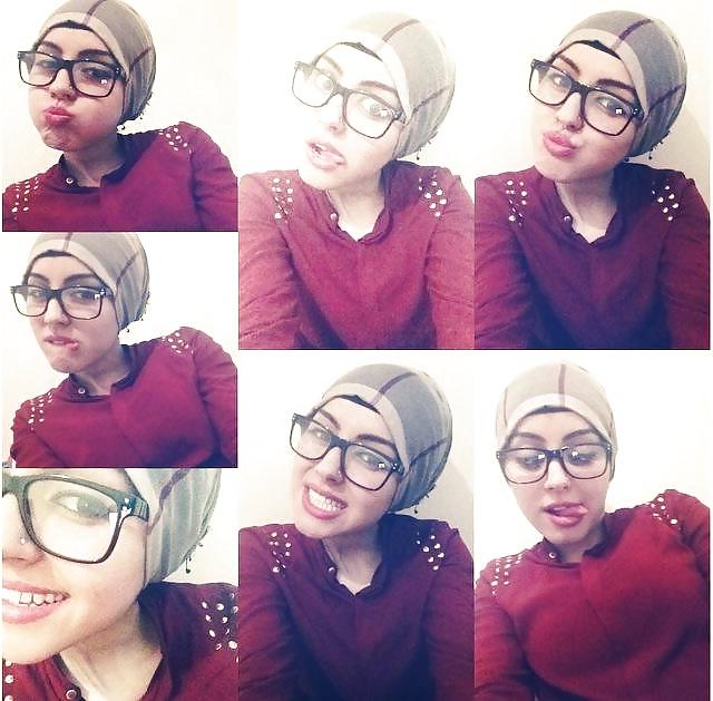 21P Turkish hijab 