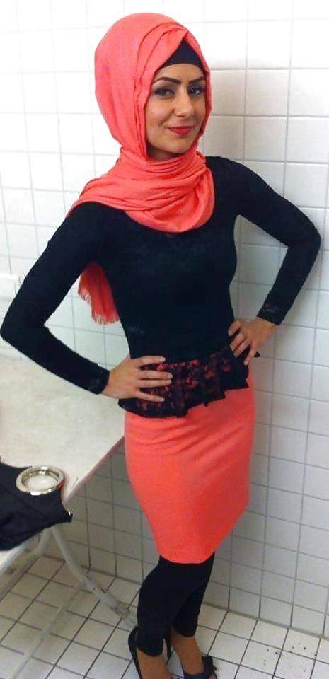 21P Turkish hijab 
