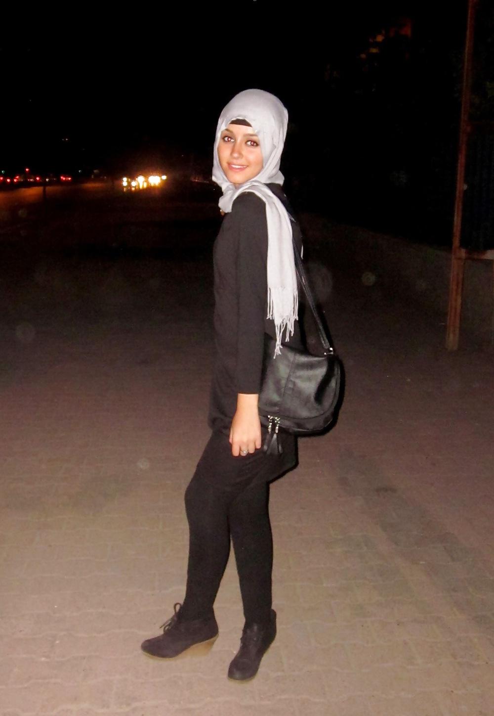 21P Turkish hijab 