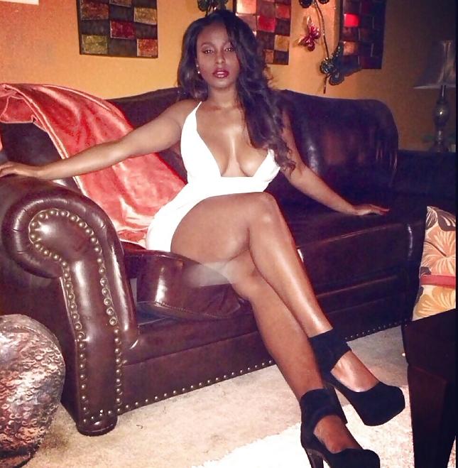 25P Briana Bette: Black Hips & ASS - Ameman
