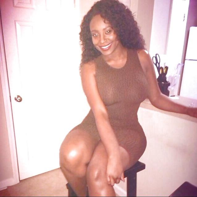 25P Briana Bette: Black Hips & ASS - Ameman