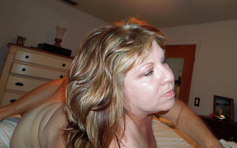 25P BBW Mature Wife Marie