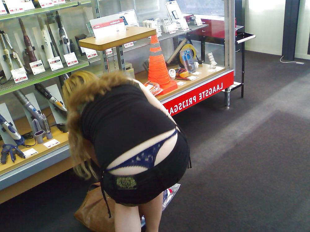 15P Hot thong slip 