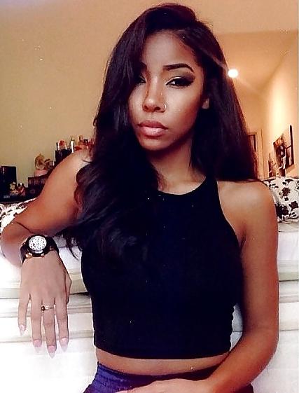 25P Beautiful Mix of Black Girls