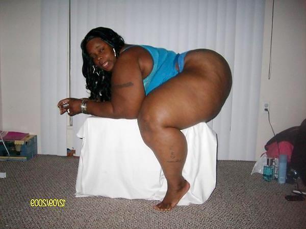 8P Ebony bbw