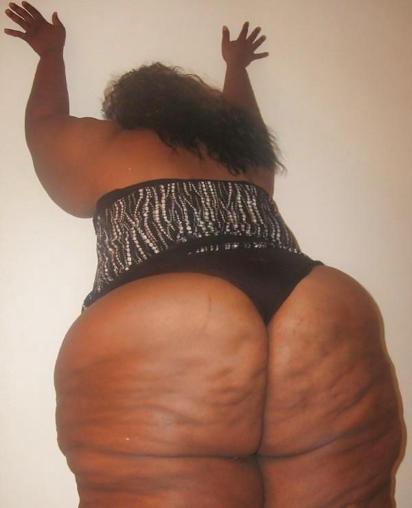 8P Ebony bbw