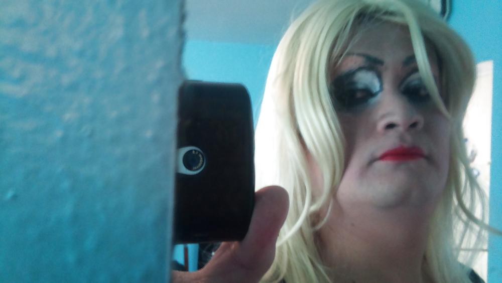 18P Tranny in Gothic
