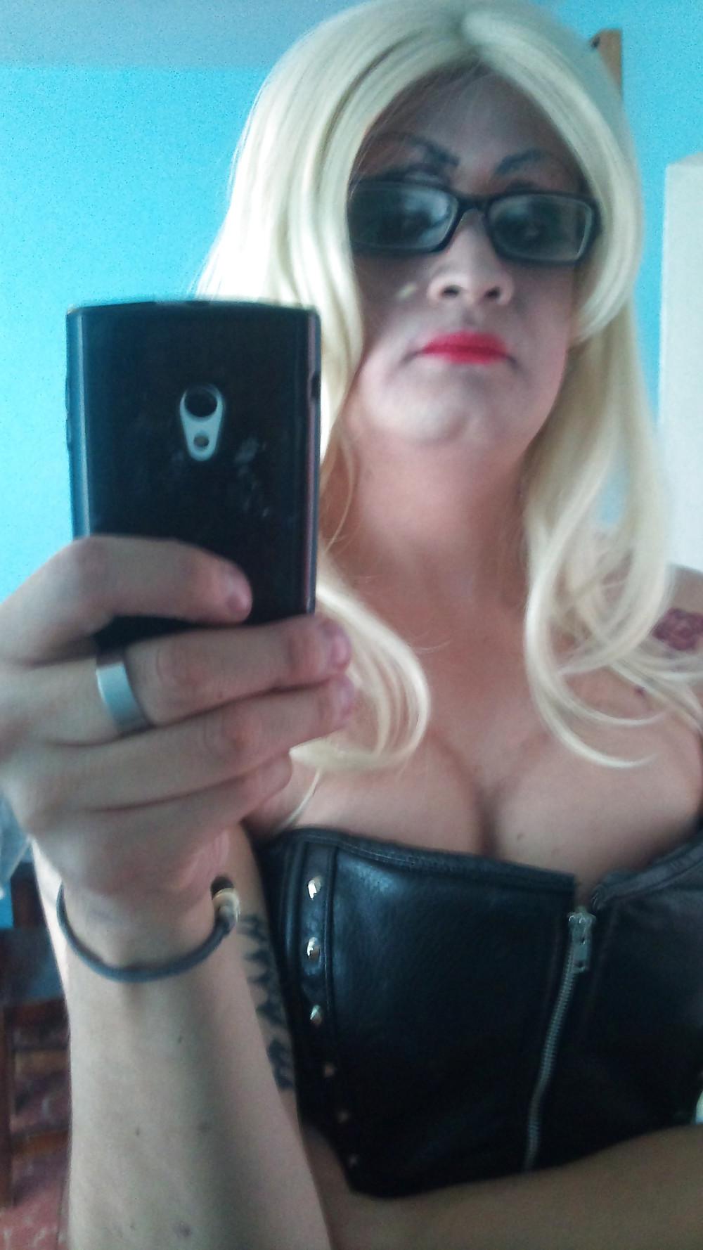 18P Tranny in Gothic