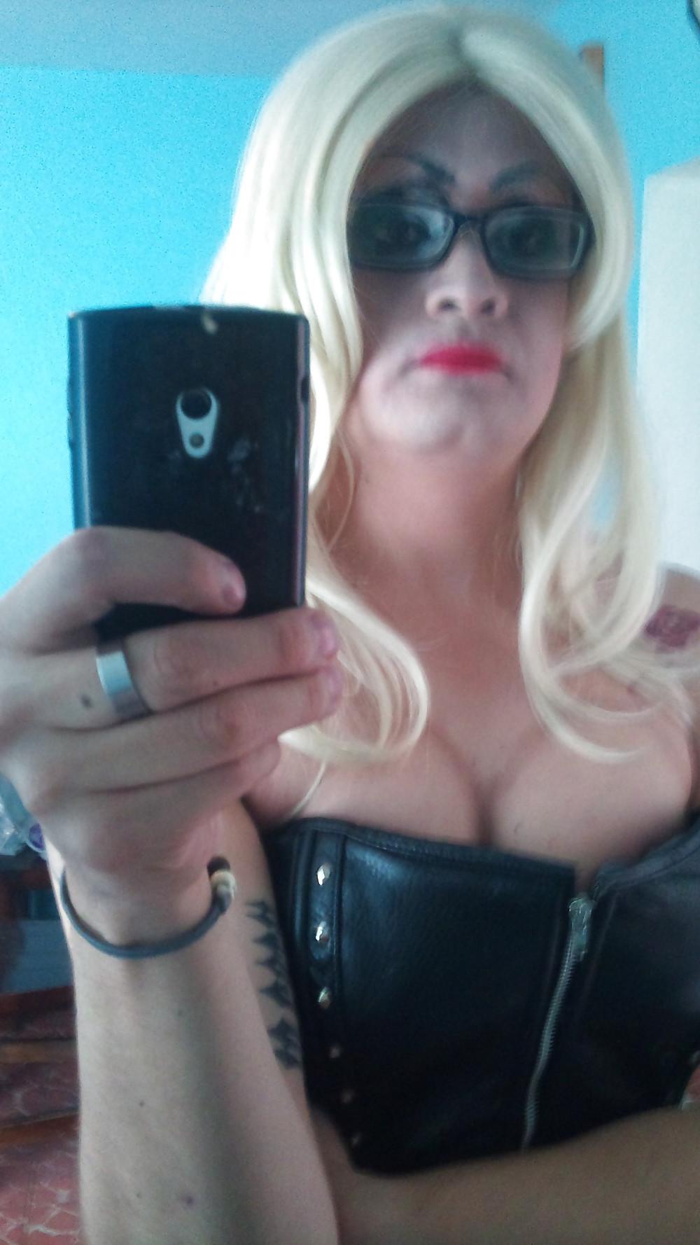 18P Tranny in Gothic