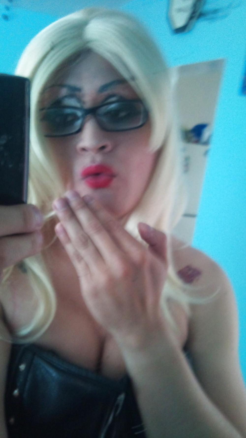 18P Tranny in Gothic