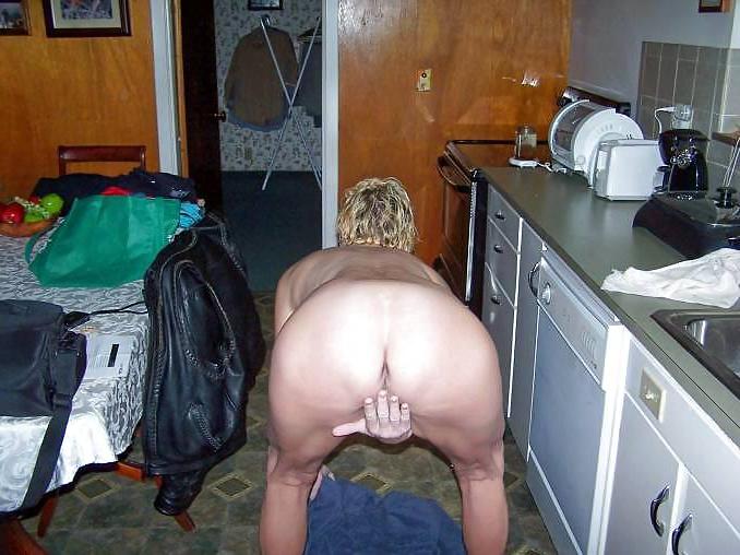 25P Gorgeous mature lady 3