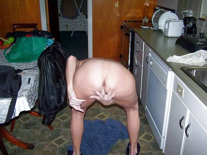 25P Gorgeous mature lady 3