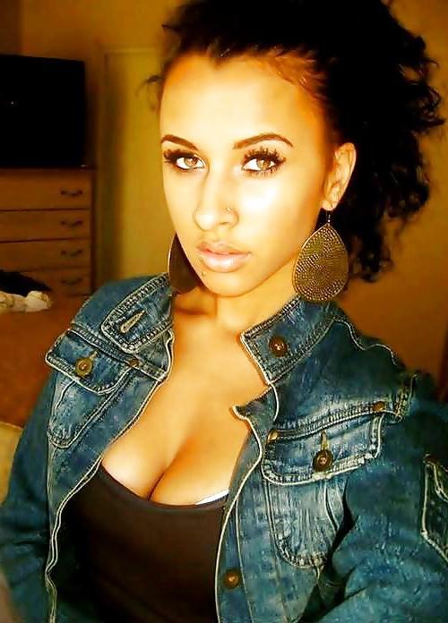 25P Beautiful HOT Black Girls 2