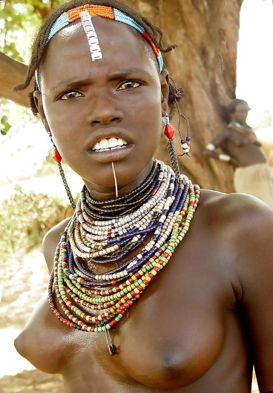 25P From the Moshe Files: Black Beauties
