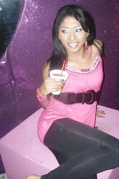 25P That Tranny Nextdoor