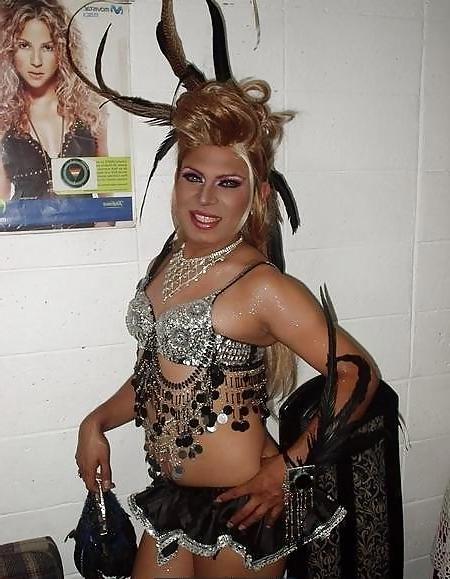 25P That Tranny Nextdoor