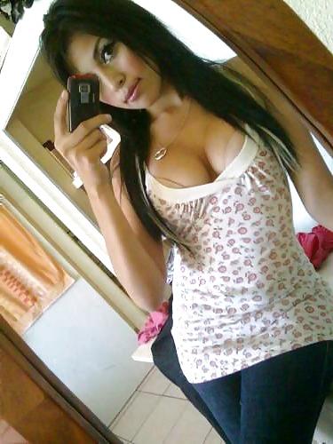 25P Wow gorgeous latina