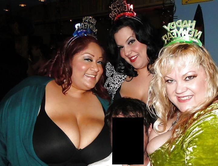 25P BBW Cleavage Collection #18