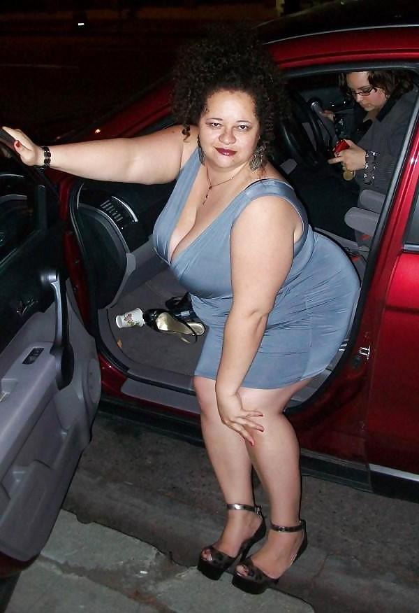 25P BBW Cleavage Collection #18