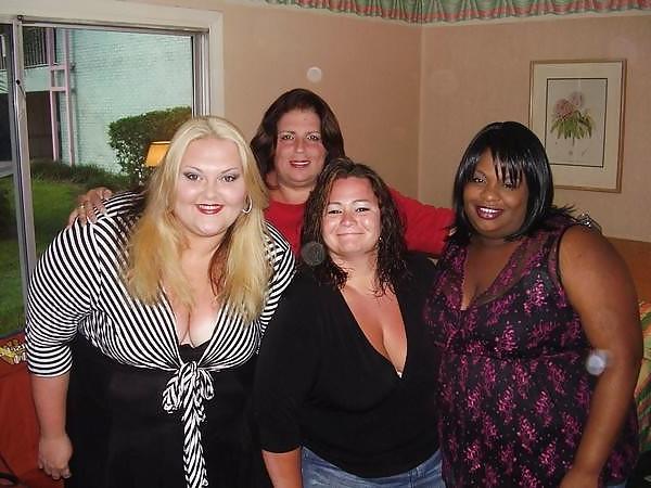 25P BBW Cleavage Collection #19