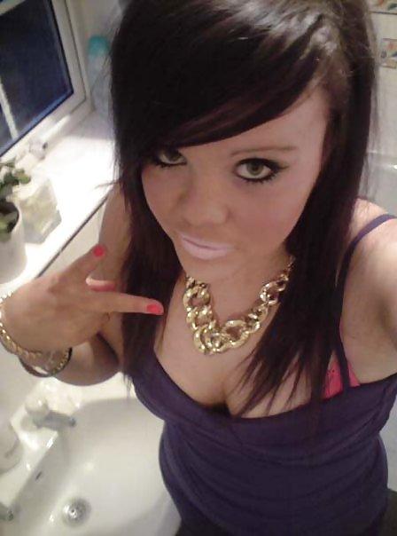 17P Britische Francheska May Bottomley Leeds