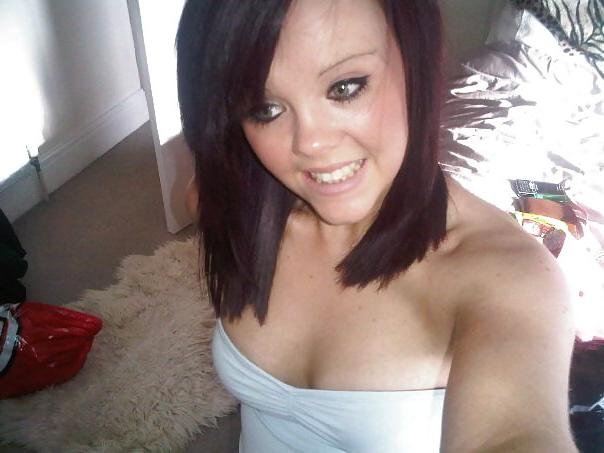 17P Britische Francheska May Bottomley Leeds