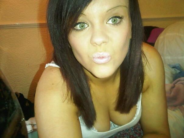 17P Britische Francheska May Bottomley Leeds