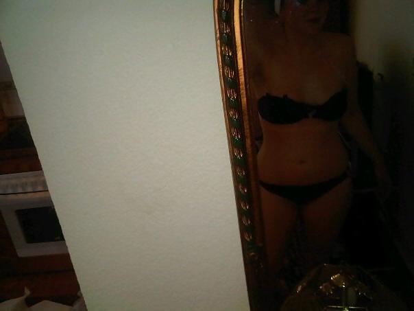 17P Britische Francheska May Bottomley Leeds