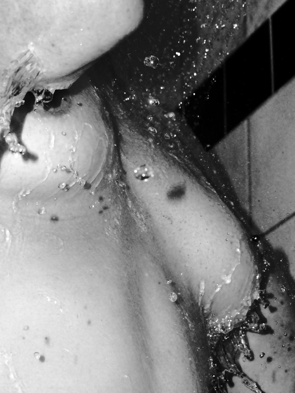 8P Under the shower