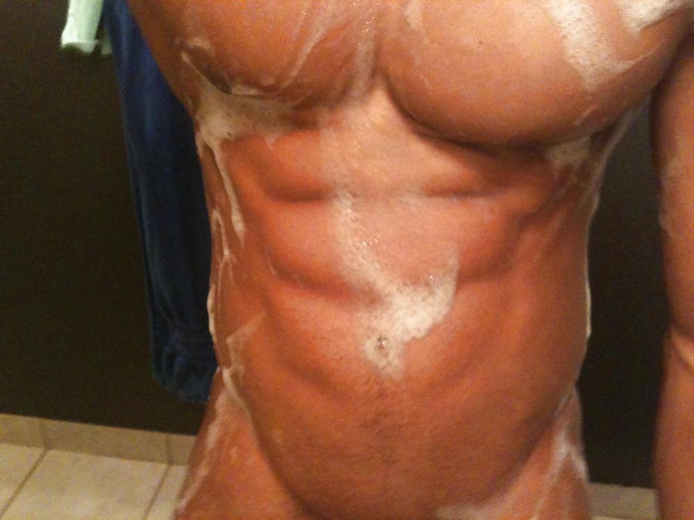 6P A widdle Shower time?