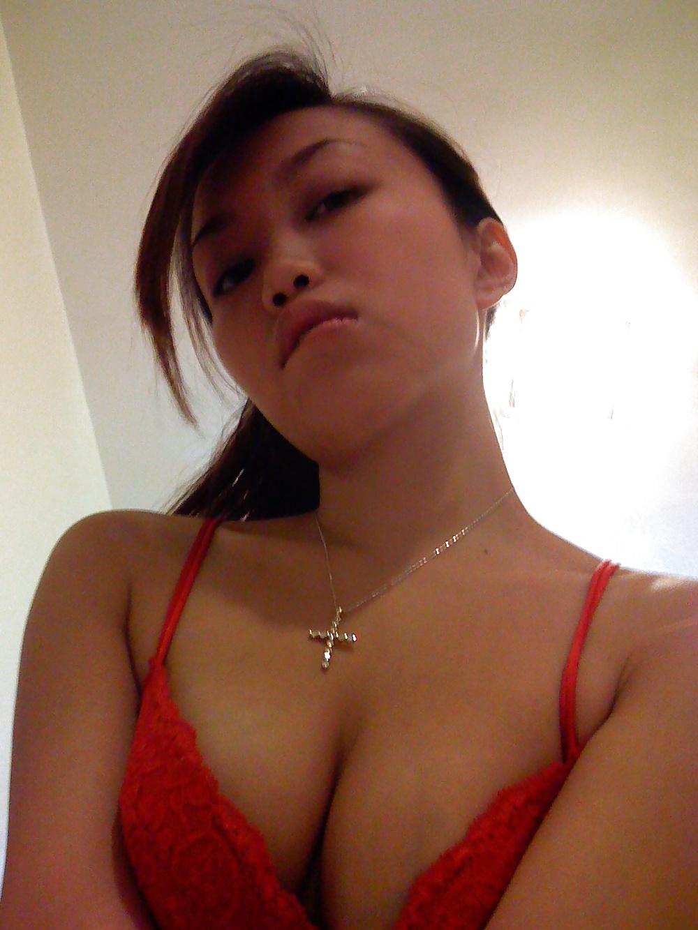 12P CUTE KOREAN TEEN Selfshot