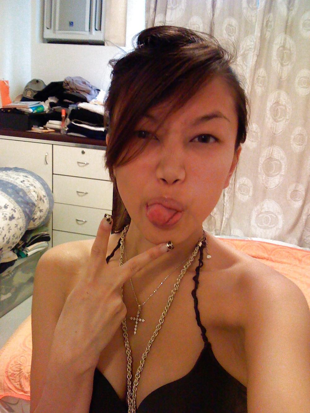 12P CUTE KOREAN TEEN Selfshot