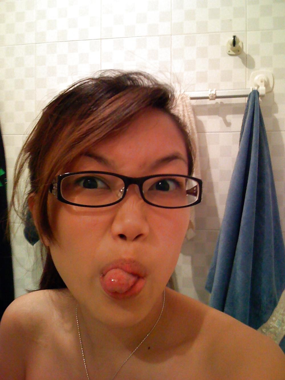 12P CUTE KOREAN TEEN Selfshot
