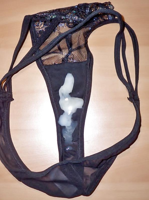 21P My wife's underwear . intimo di mia moglie