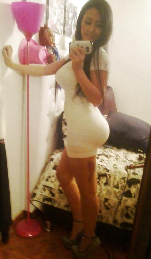 25P Gorgeous latina
