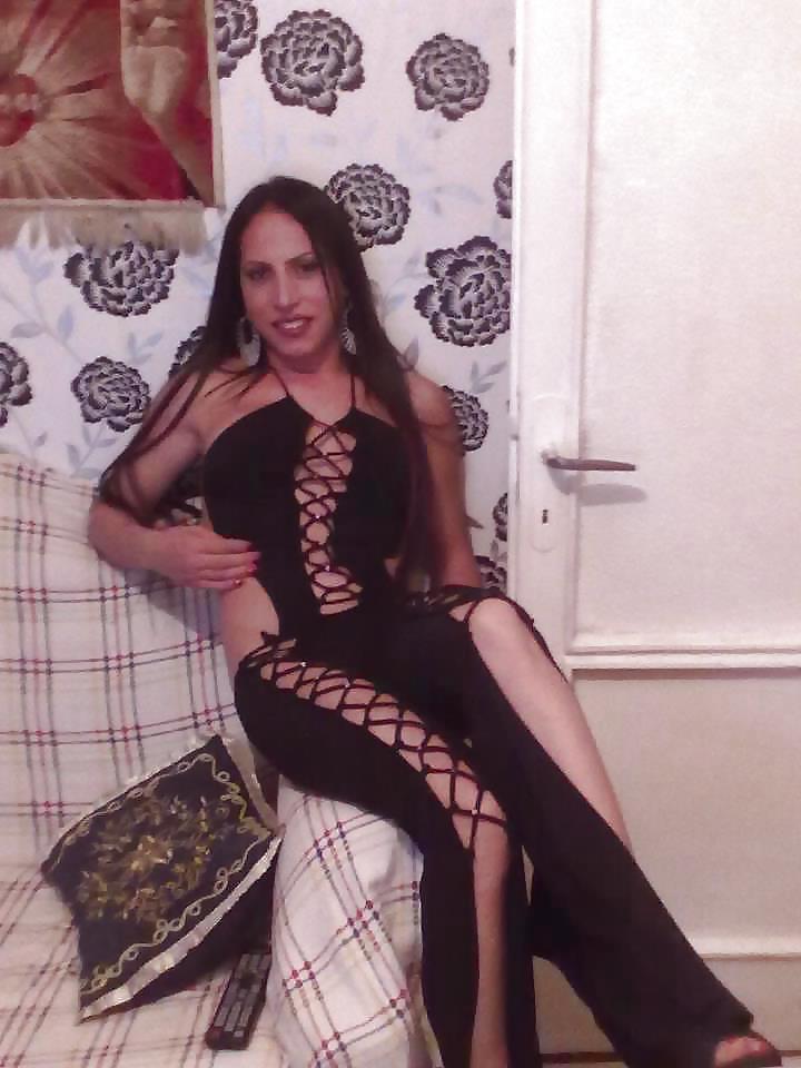 25P Arab-Turkish HOT ASS