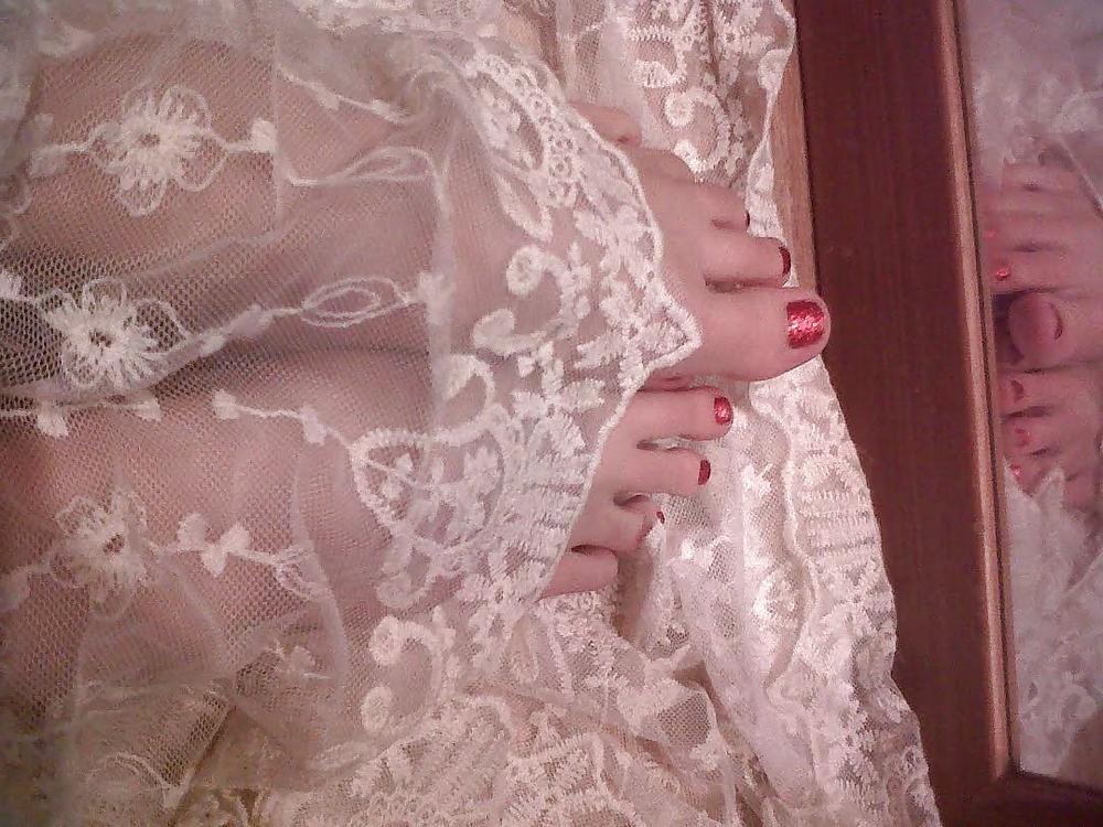 13P Feather and Lace