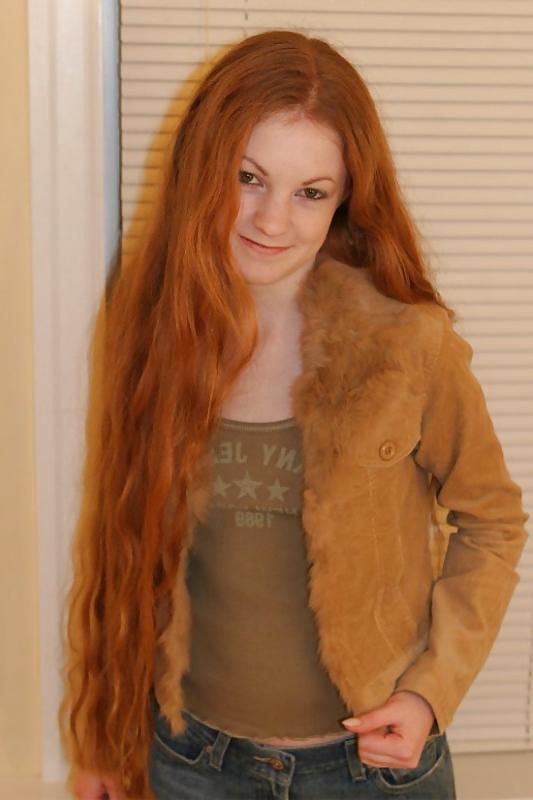 25P Redhead teen
